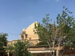Arrivée dans le quartier des églises arméniennes
