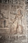 Ramsès II face aux quatre divinités